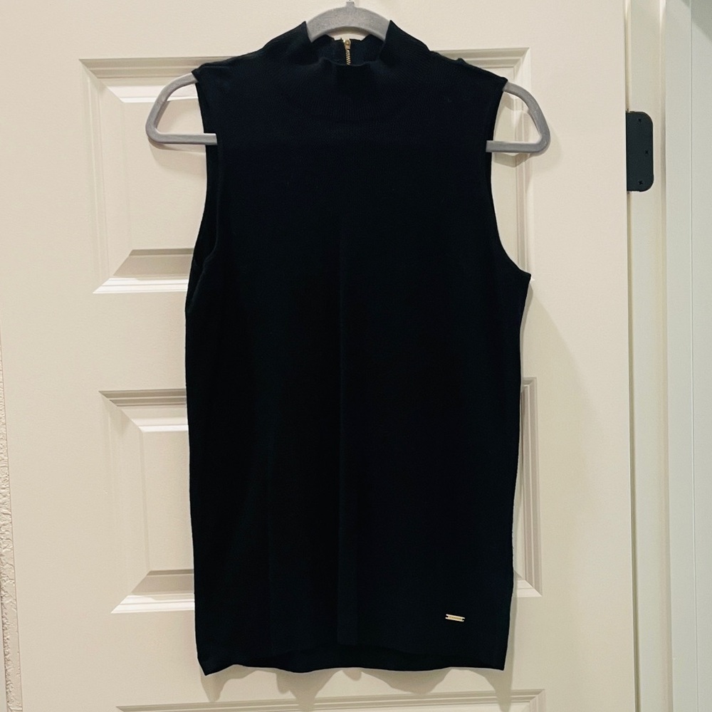 Tahari Black Fitted Sleeveless Top